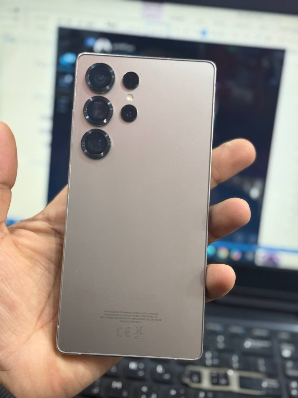 للبيع موبايل
نظيف جداً، استخدام شخصي حالة ممتازة

كاميرات قوية وتصميم فخم

البطارية ممتازة

$

الجهاز فقط

السعر : ١٢٠٠ قفل


**إذا كنت صاحب هذا الإعلان وتريد حذفه لأي سبب، رجاءا أرسل رسالة إلى الدعم الفني**