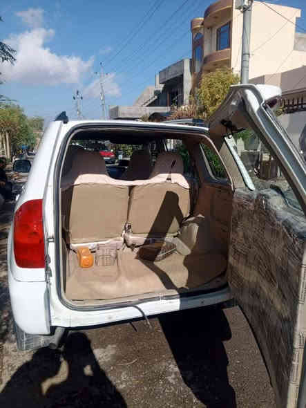 شیری تیکۆ مودیل 2012
سەنەوی پلاستیک ، مەشروع 
وەتەنی ،پیش و دوای کەپس
سەیارەکە لەرەسمە جوانە 
روبەروو جوانترە
بی مەسەرەفەو ماڵی دووستە 
سعری 42گڵاو کەمیک مەعمەلە
شۆن جەم جەماڵ
0772 3855642
***********
