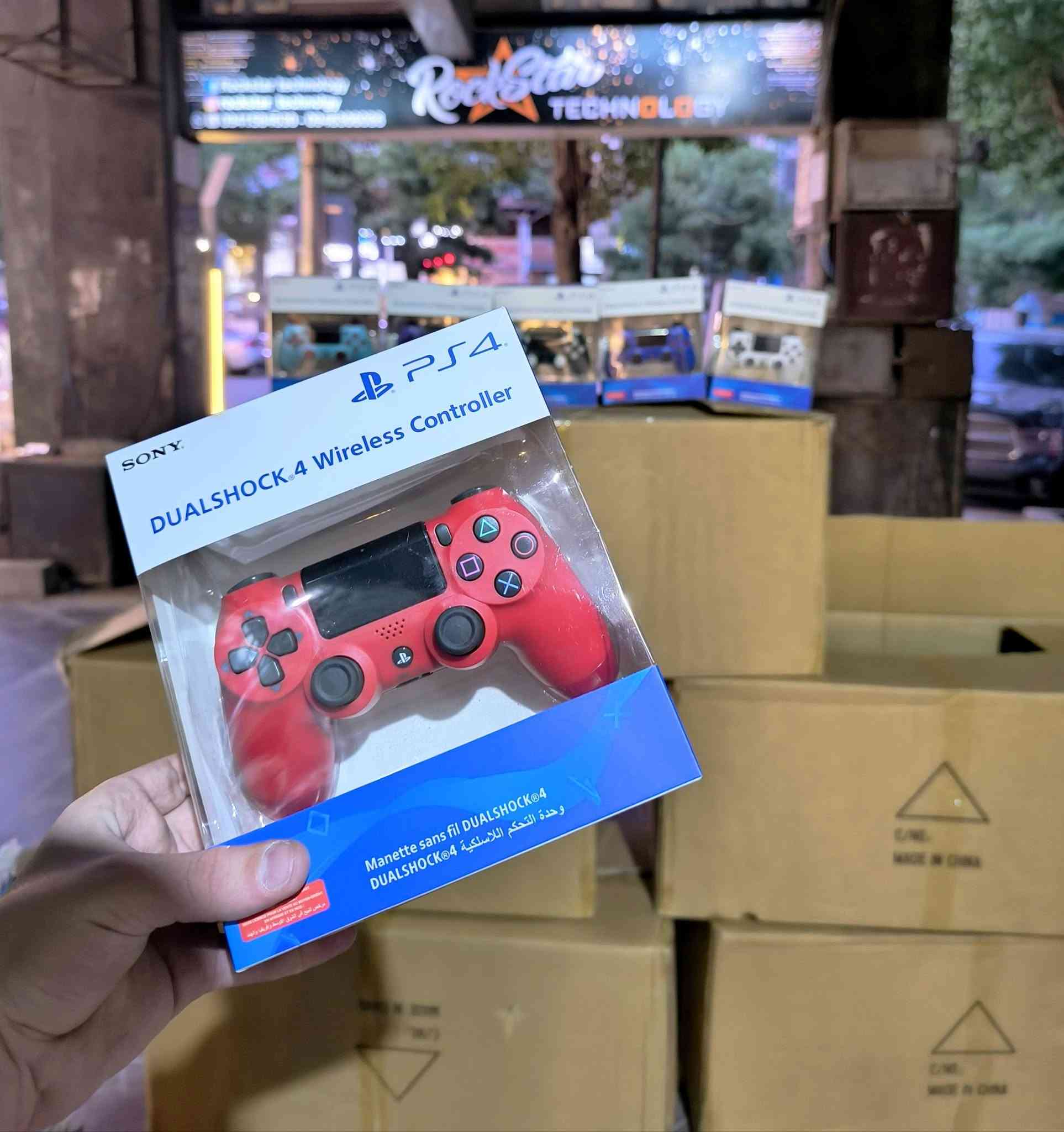 متوفر من مركز ROCK STAR 
قبضات ps4 كوبي نوع اول
بطارية 1000mah 
متوفر جملة ومفرق 
للتواصل 0948306086


**إذا كنت صاحب هذا الإعلان وتريد حذفه لأي سبب، رجاءا أرسل رسالة إلى الدعم الفني**