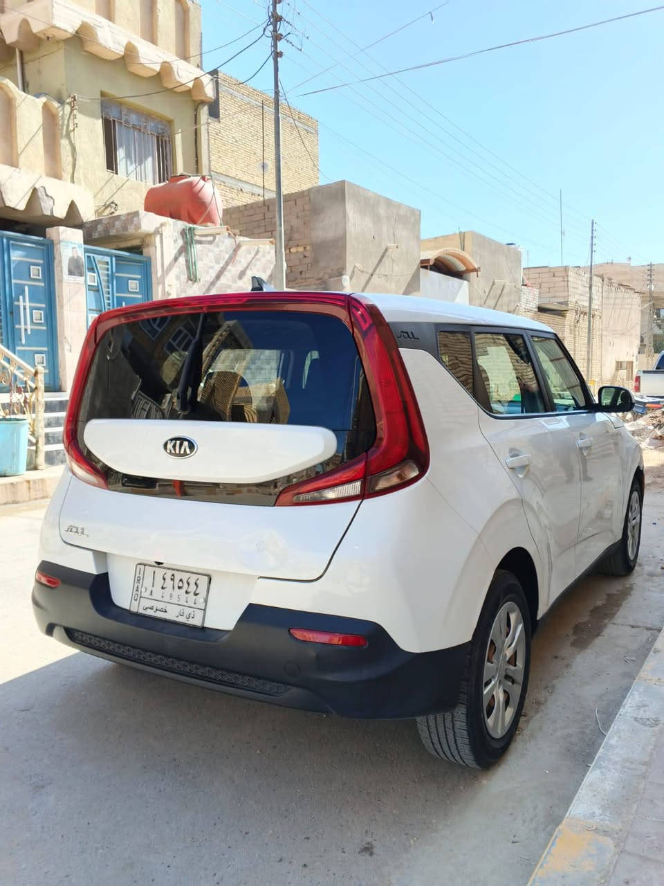 سلام عليكم سياره صول للبيع مديل 21 وارد أمريكي سعر 138 وبيهه مجال مكان سياره ناصريه سوق شيوخ ماشيه 50 الف ***********
