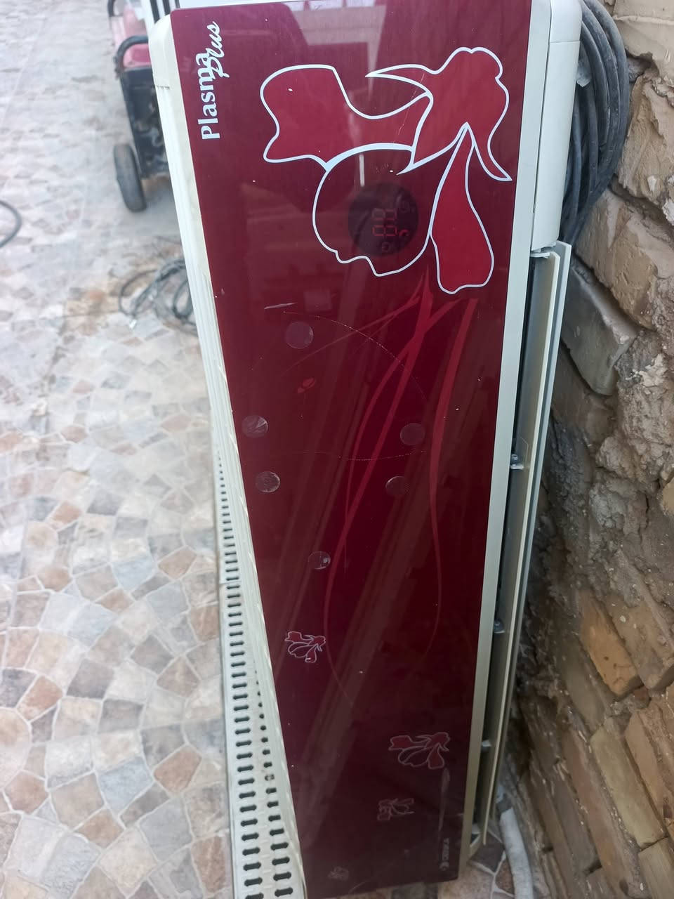 ادوات سبالت ومكيفات وداخليات مناسبة كل قطعه بسعر وإذ شلع بسعر   مناسب جدا لاستفسار ***********
