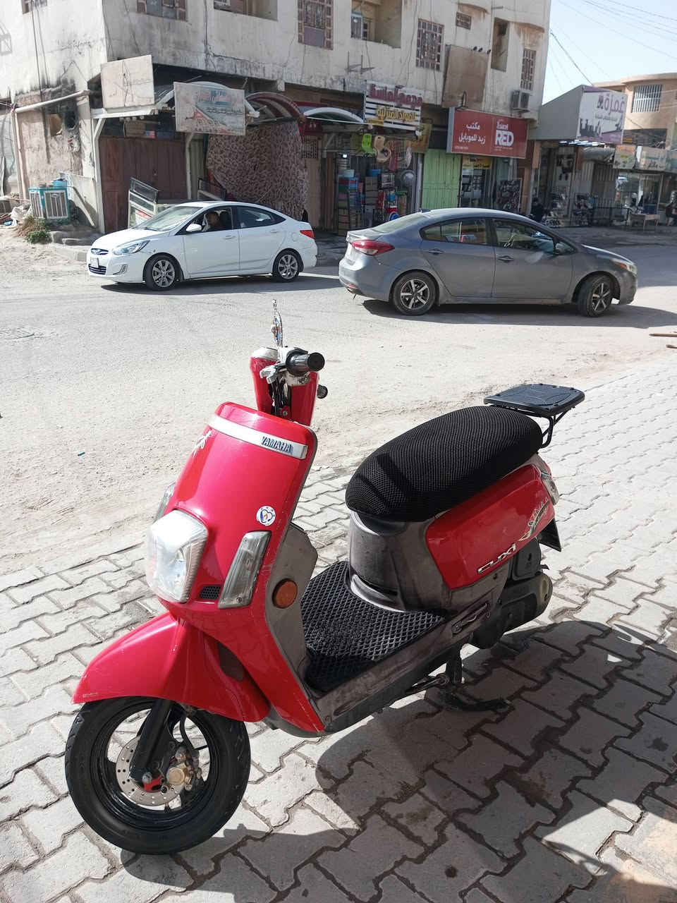 سلام عليكم  بوليس مسطره 2012 للبيع داخل جوزي كله بلاديه ختم واحد داخل وخارج ويه المكينه كفاله عامه برغي مامفتوح بيه شلعه معدل جديده الدراجه للاستفسار ***********
