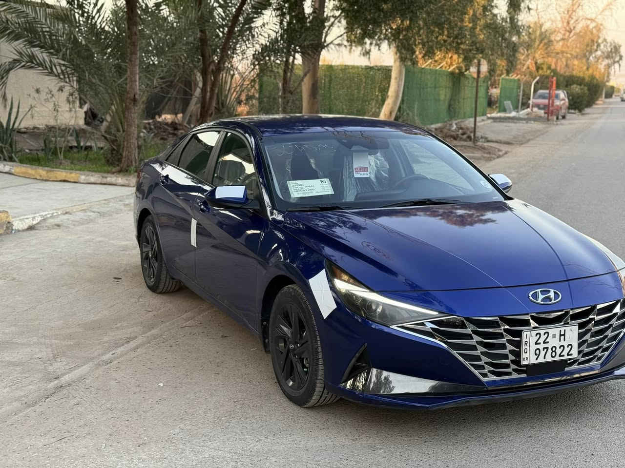 السلام عليكم حبايب 
مكان السياره بغداد زيونة
عارضها 152$ وبيها مجال بسيط للشراي 
رقم اربيل الجديد باسمي شرط التحويل سنويه جديده لغايه 2029

حادثها فقط نص البنيد كما موضح بالصور
وباقي السياره مكفوله من الصبغ والتبديل والبارد والشخوط شرط السونار 
مكينه وكير ممفتوحات شرط وضع الشركة

‏‭0775 158 4081
النترا 2022 لون ازرق بحري 
بدون دواخل ابد شاصي لغد مكفول 
تخم تاير جديد ادامه كامله جديده
مواصفات فول عده الفتحة 
رادارات 360 درجة 
تشغيل عن  ‏‎بـــ؏ـــد 
شاشه جبيرة 
تحكمات ستيرن 
لايت زنون 
تبريد مناخين 
توقف ذاتي 
تحديد مسار 
سياقة ذاتيه 
مكينه 2000 دوش 
ماشية 63مايل 
وباقي المواصفات المعروفة
