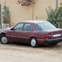 للبيع مارسدس دب موديل 1991محرك محور بطه الاتصال على هذا رقم الهاتف 078...