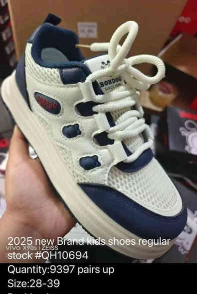 ترانشوز ولادي بناتي درجة أولى دبان طبي
متوفر من قياس 37/25 قياس راهي كبير  اقل طلب كارتون يحتوي 24 قطعة 
للاستفسار مراسلة البيج أو على الواتساب ***********
