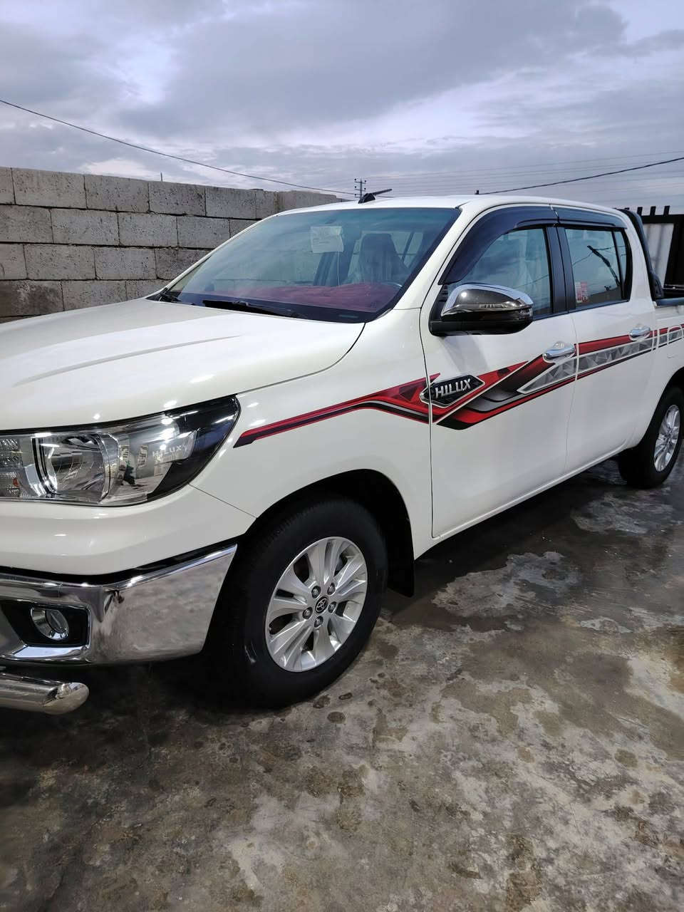 السلام عليكم
هايلوكس 2023 ساز فول مواصفات اوتو ماشية 62 حقيقي رقم أربيل دولي سيارة بل كارتون#للستفسار ***********
