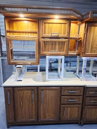 كاونتر ألمنيوم • مستخدم نظيف