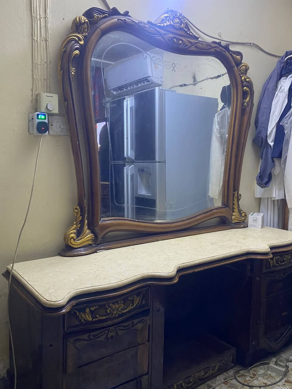 غرفه مصريه
السعر 450 الف
للاستفسار اتصل على ‭0771 111 0246‬
