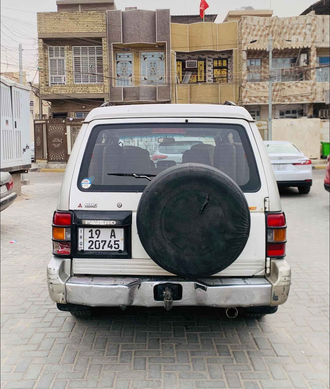 السلام عليكم مسيبوشي باجيرو موديل 1994 رقمها كربلاء انكليزي تحويل ثاني يوم مكانها بغداد 51و بي مجال  ***********
