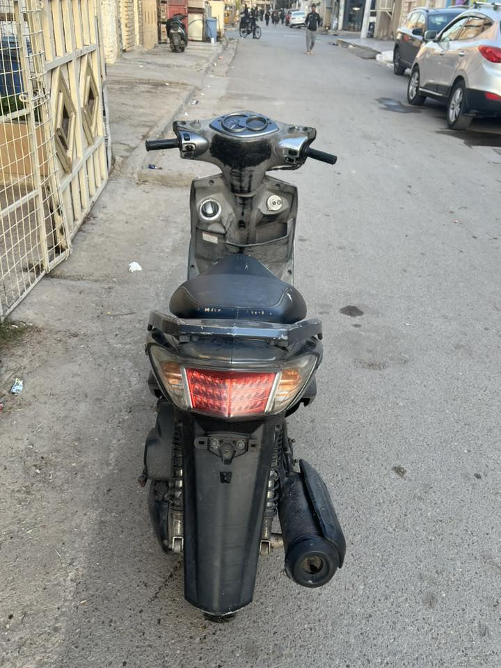 سكنس فحل للبيع  او مراوس شعندك نزل ((نوزل)) قبغ نفخ ياباني خطين 
استان كهربائي حساس كلهة شغله مكينه ممفوتحهه ابدددددد ابد شلعه ومعدل تفحص تقتنع يلا تأخذ الدراجه ممغسوله بعدهة جديده الله شاهد السعر 850 نهايتهة ***********
