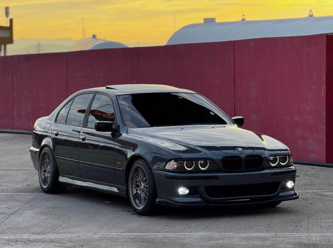 ماشاءالله لەمالی هەموولایەک مۆدیل2000 
‏‎مەکینە525 دەبڵ دجیتال دەبڵ گیر. 
‏  Msport 
‏‎سلایت ئۆتۆ.سوکان بیلاد .جام ئۆتۆ و شەباح کوشین سیسەم.هیتەر .پەردە کارەبای 
‏‎سەیارەکە زۆر زۆر خاوینە 
‏‎  مەنەفیست ئەسڵی برایم خەلیل وەسڵی گومرگی لەگەڵە کتابی رەقەمی بۆکراوە بەشەرتی پاکانە   
بۆیاخ سەخفو حیزام بەشەرت پشت و پێش کەپس 
‏‎
‏‎ ویلی نوی مەکینە گیر تەبریت ساردوگەرم براوەو موس بەشەرت .کارەبای بەشەرتی کۆمپیتەر  ماشاءالله سەیارەیەکی تابڵێی جوان و تایبەتە   
‏ ‎شوین رانیە گۆڕینەوەش دەکەم بو شاهینە🖤 
*********** رانية, السليمانية
