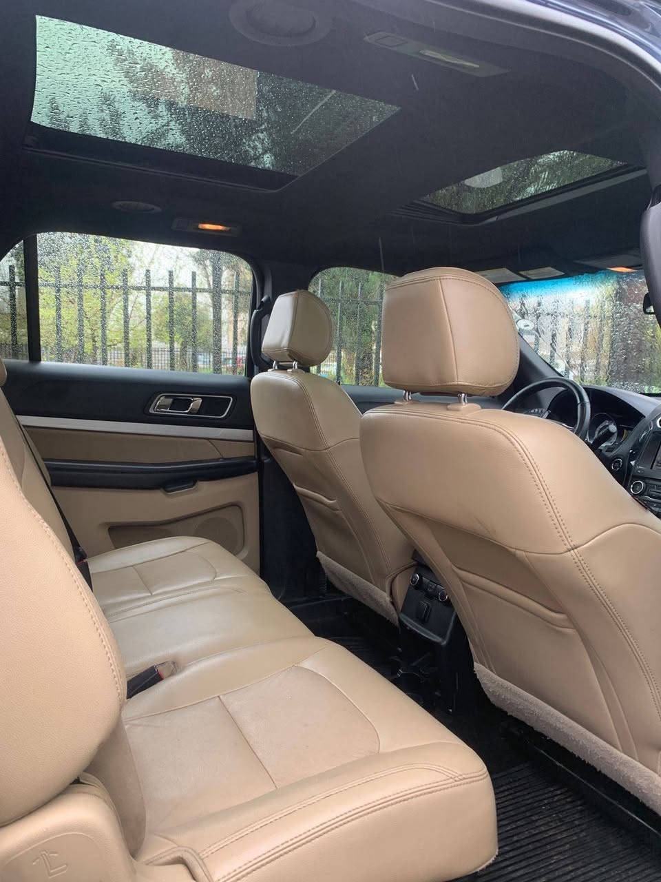 کــــوردی - عربي  

تەنها فرۆشتن بە نقد 
⚜️. فۆرد ئیکسپلۆرەر ئەمریکی 
🔹. مـــــــۆدیل / ٢٠١٦ 
🔹. مواسفات / XLT فوول 
🔹. پانۆڕاما . دەبل ئەکسل . کوشن جلد و کارەبایی و سارد و گەرم 
۳ ڕیز کوشن ، تەبرید مەرکەزی 
بەسمە و شغال ، زۆر مواسفاتی تر 
🔹.مەکینەV6_3.6 گێڕ ومەکینە کپس
🔹.مەودای ڕۆیشتوو 100 هەزار میل 
🔹. ڕەقەم هەولێر سەنەوی نــــوێیە 
🔹. دوو پارچە سبوغ = چاملغ و دەرگا 
بێ ناوگرتن ، ئێڕباگ تەنها شان 
پێش و پشت کەپس

‌🔸ناونیشان / هەولێر 
نـــــرخ / ١٦٥$ مجال

☎️پەیوەندی واتساپ
***********
................................
 فقط بیع نقد 
ماعندنا مراوسة ماعندنا اقساط 

⚜️. فورد اكسبلور ، وارد آمریكی 
🔹. مــــــــــودیل / 2016 
🔹. مواصفات / XLT فوول 
🔹. بانوراما ، بصمة و شغال 
دبل آكسل ، تبرید مركزي 
كشن جلد ، كشن كهربایی
كشن تدفئة و تبرید ، ۷ راكب 
🔹. م/ V6_3,6 جیر و محرک کبس
🔹. رقم اربیل دولی سنویە جدید 
🔹. ماشی 100 الف مایل 
🔹. قطعتین صبغ سونار موجود 
🔹. جاملغ و باب سایق . ایرباك بردة
🔹. بجم و خلفی كبس بدون دواخل 

🔸. عنوان آربیل 
☎️. للاتصال : ***********

سعر ( ١٦٥ $ ) مجال السليمانية, العراق
