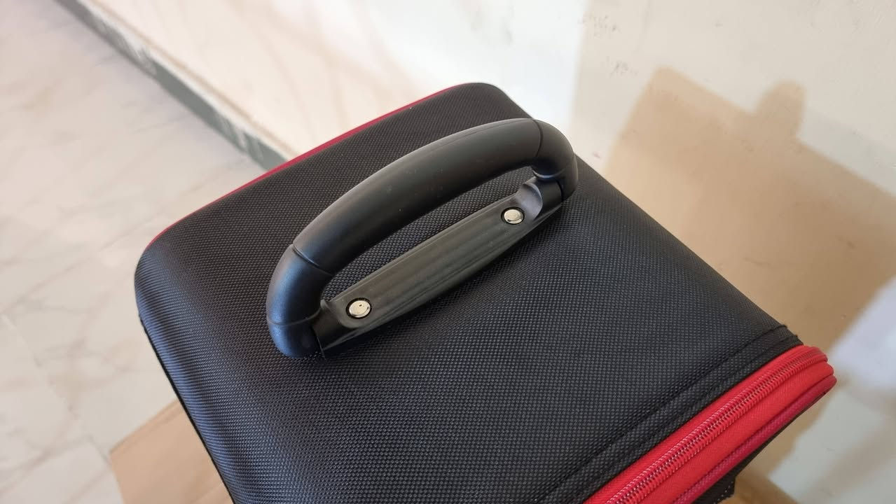 حقيبة معدات مصفحة ضد الماء ضد الغبار  جديد 
السعر 75 الف متوفر توصيل


**إذا كنت صاحب هذا الإعلان وتريد حذفه لأي سبب، رجاءا أرسل رسالة إلى الدعم الفني**