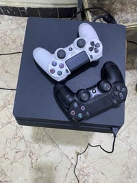 بليات للبيع Ps4 فات مهكر ب٢٠٠ قفل Ps4 slim مهكر ب٢٧٠ قفل Ps4 slim اونل...