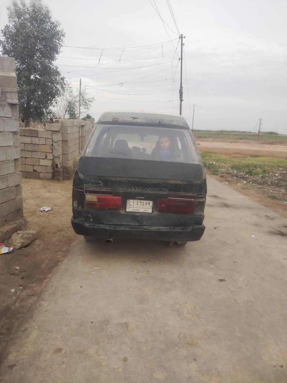 سياره فاره موديل٩١ نسويه ٢٨ محرك ونجي الاتصال ***********
