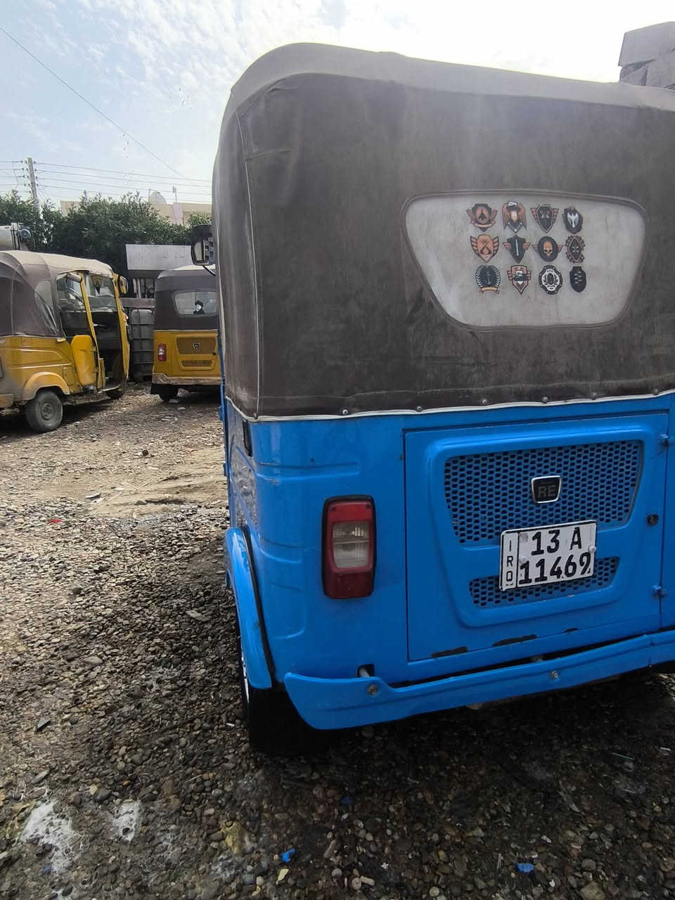 السلام عليكم تكتك للبيع مديل 2022 شهر 11 
مضلع 
***********
