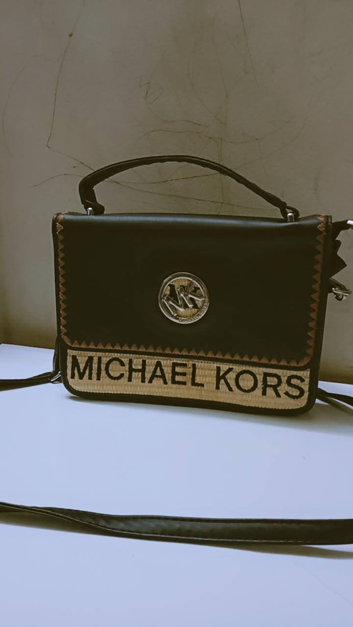 جنط للبيع على4


**إذا كنت صاحب هذا الإعلان وتريد حذفه لأي سبب، رجاءا أرسل رسالة إلى الدعم الفني**