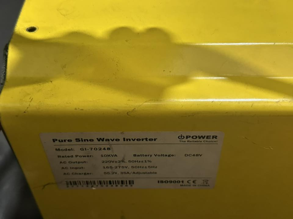 السلام عليكم ورحمة الله وبركاته عاكسه كبيره وجديده كلش نظيفه شركه ام بور اصليه للبيع
للاستفسار الاتصال
***********
***********
