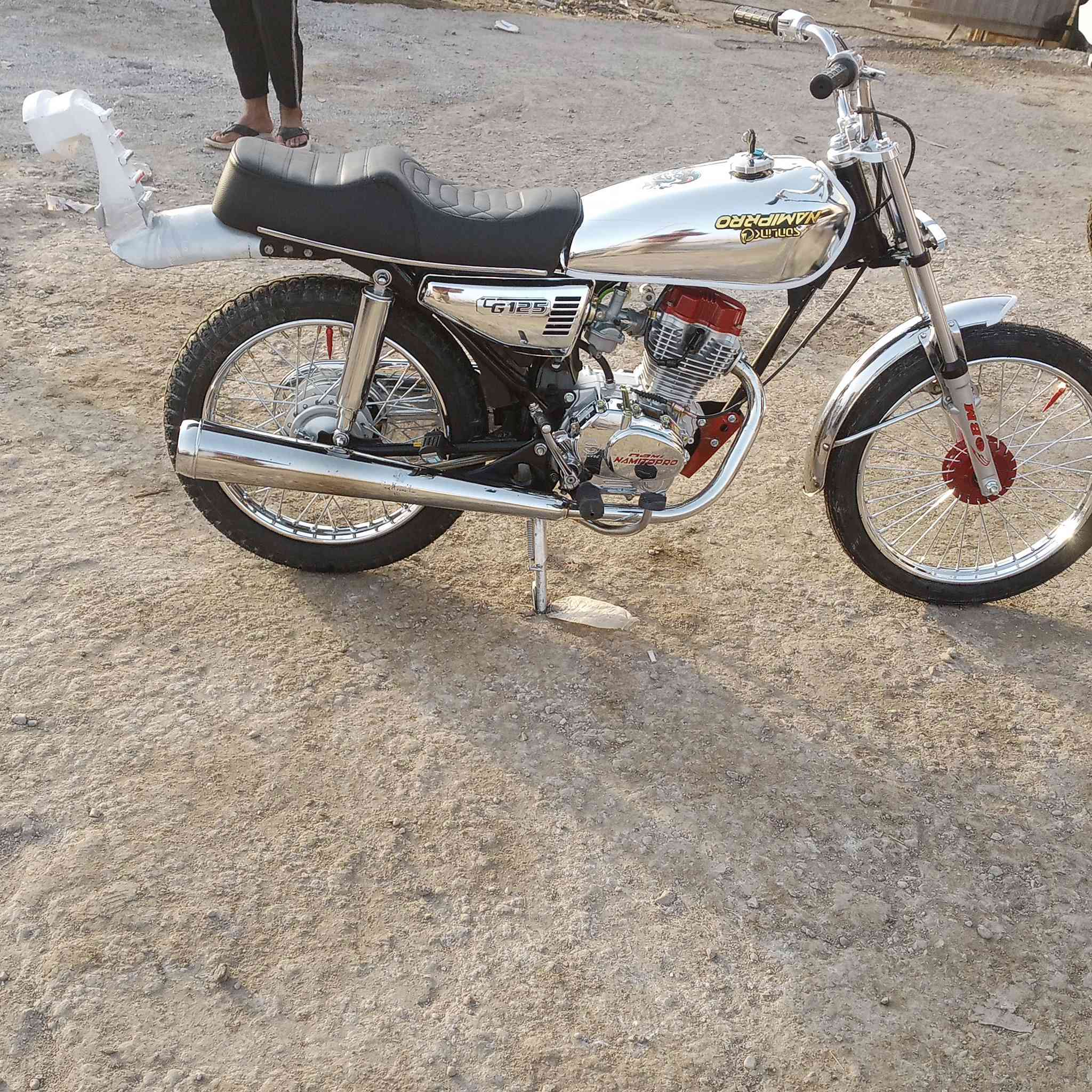 سلام عليكم درجه وراق وراق لبيع توه عمره ما صيرله حته 5تيم بعده بدهنه مل شركه شوفت عينك عمي اليدور مريضه خل يطلع كبل معروف سعره بخدمت شراي هذه رقمي‏‪***********‬‏
