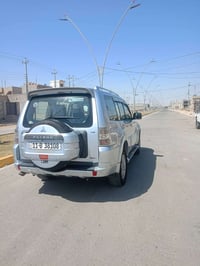 باجيرو موديل 2008 حبتور سنوية بأسمي فول مواصفات  مكينة 3000  رقم بغداد...