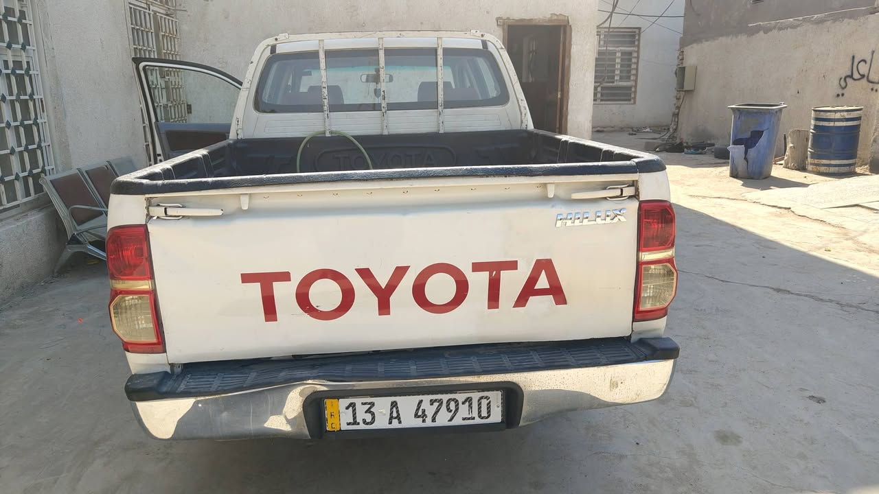 سلام عليكم بيكم فلاونزه 2006
مكان سياره بلعماره سعر(110)***********
