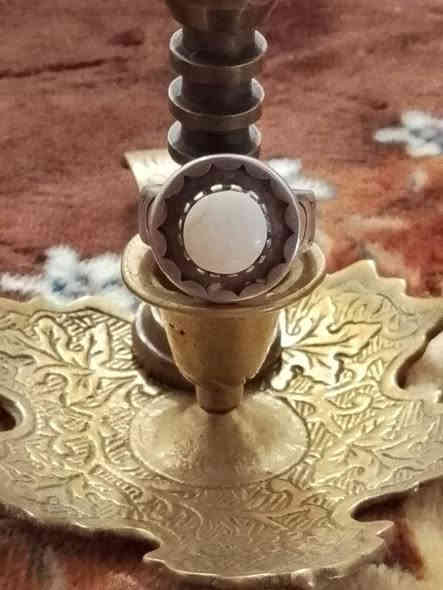 خاتم عطف  صياغه وحجر قديم + سلوه + عطف ابيع شغال ومفحوص***********
