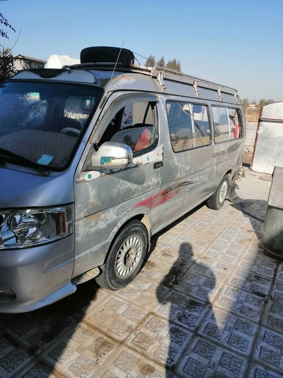 سلام عليكم ورحمة سياره فتون موديل ١٠ رقم ديالى نكليزي مصفره هيه وغرامات سياره جديده سنويه ال ٢٩ السعر مناسب ***********
