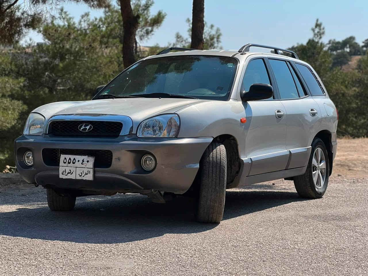 � للبيع | هيونداي سنتافي 2005 🚘
✅ الموديل: 2005

✅ النوع: Hyundai Santa Fe

✅ المحرك: (دوش 2.4v)

✅ ناقل الحركة: عادي

✅ نظام الدفع: أمامي 

✅ الوقود: بنزين

✅ اللون: (الرصاصي)

المميزات:

* محرك قوي وهادئ.

* كير ناعم بدون مشاكل.

* تبريد ثلج.

* هيكل نظيف ومرتب.

* جامات كهربائية.

* وسائد هوائية (Airbags).

* نظام ABS.

* تايرات ١٨ ألمنيوم.

* سنتر لوك.

* سيارة عائلية مريحة وواسعة.

* جاهزة للاستخدام ولا تحتاج مصاريف.

*صبغ بوند و جاملغ عكس السايق بدون دواخل او شاصي 

* مكفول مكفول 🔥

* شرط التحويل 

*غرامه عليه 400$ينزل من سعر

📄 الأوراق: كاملة وجاهزة للنقل.

💰 السعر: ( 75$ ) وقابل للتفاوض بالمعقول.

📍 الموقع: (دهوك قضاء عقرة ).

📞 للاستفسار: ( *********** -*********** )
