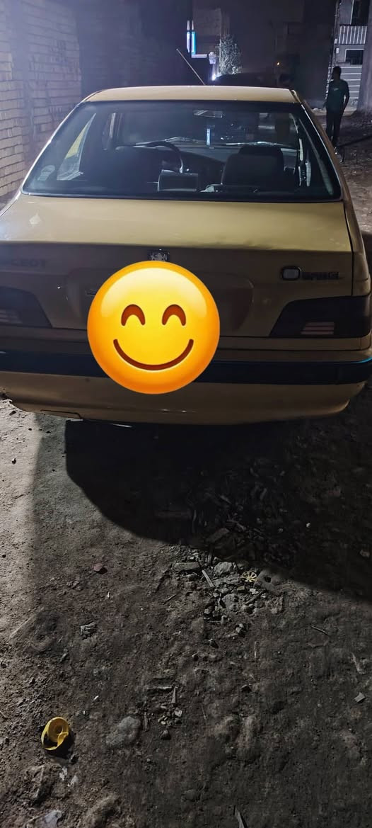 سلام عليكم
‏2015  ;بيجو بارص 

صبـغ 💫    
فقط  (دواير خلفيه ) 
ولا تبديل ⛔️
ولا تعديل ❇️

النوع : ‏ بيجو بارص ✔️✔️
اللون : ‏أصفر 💛.

سنة الصنع : 2015 💵💰
الحاله : مُمتَــٰـازَة جداً ✔️
السياره باسمي رقم جديد الانكليزي مصفره هيئة وغرامات وهزه جديده السنويه 2031 

للاتصال *********** 
💰سعره. _____ 44💸
بيها مجال بسيط 

سيارة حلوة ونظيفة جديدة   
محرك جديد لا تبخير ولا تنقيص 
كهربائيات كلها شغاله بشرط 
دينار مصرف عليها 
 تايرات نظيفه جدا 

مكاني بغداد الأمين 🏡🏠
 
____________
