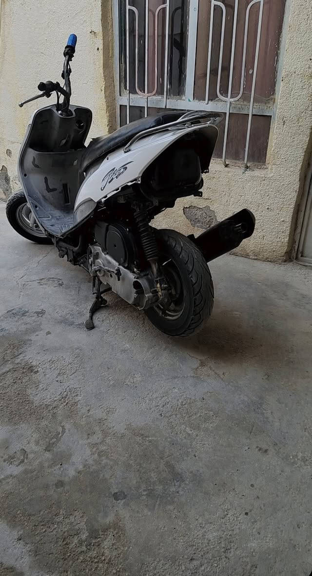 قيم وخذ بوشه، 55سلف شغال هندر شغال غراض كمله مراوس بكلشي


**إذا كنت صاحب هذا الإعلان وتريد حذفه لأي سبب، رجاءا أرسل رسالة إلى الدعم الفني**