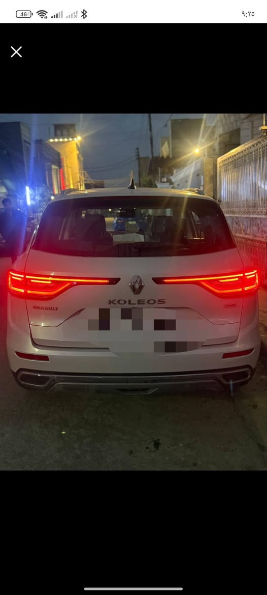 السلام عليكم للبيع رينو كوليوس موديل 2025 (زيرو)
تحويل ثاني يوم حرة غير محجوزه

 ضمان 5 سنوات محرك و كير 

💥مواصفات السيارة 💥

✨ المحرك 4 سلندر  2.5L ياباني

✨ ناقل حركة أوتوماتيك 7 سرعات

✨ دفع رباعي 4WD

🔑 مفتاح التشغيل بصمة مع خاصية التشغيل عن بعد

✨حساسات 360 درجة

✨كامرا خلفية دوارة

✨مصابيح امامية LED زينون   

✨️ مصابيح خلفية LED 

🛞 ويل كب 19

✨️ اشارة في المرايا الجانبية 

✨️ المرايا قابلة للطي تلقائياً

✨ رادار جانبي (نقط عمياء)

✨عدد AIR BAG 8

✨ هاند بريك كهرباء 

✨ مكابح ABS 

✨ شاشه apple car play و android auto و GPS باللغه العربيه

✨ تحكم مقود

✨️منفذ طاقة 

✨ تتسع المقصورة لـ 5 ركاب

✨مقاعد جلد و تدفئه للمقاعد الاماميه

✨ اضاءة led داخل الأبواب 5 الوان

✨ لوحة العدادات متغيره 4 أشكال

✨ تثبيت مقعد الأطفال ISOFIX 

✨  تبريد مناخين للسائق و الراكب مع تبريد خلفي

✨ مقابض ابواب نيكل مع زر بصمه

✨ نظام مانع الانزلاق 

✨حاملات اكواب مبرده

✨ سستم صوت BOSS

✨دمام خلفي

✨صندوق كهرباء

✨فتحة سقف بانوراما

✨اريل نفيگيشن

✨نظام الركن التلقائي autopark

✨المرأة الوسطيه بخاصية تعتيم ذاتي

 

للاستفسار /***********
