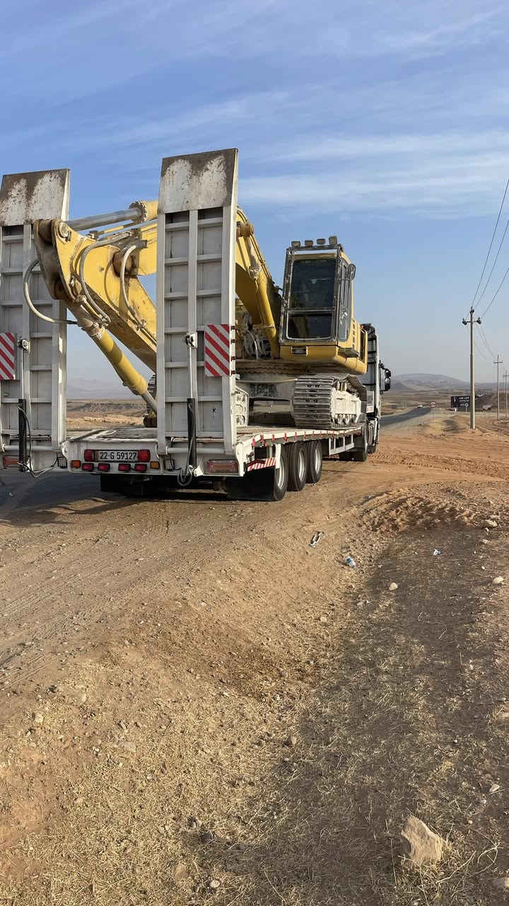 للبيع افيكو لودر موديل٢٠٠٨ رقم اربيل عربانه ٣ محاور جوبلس تايرات ١٩/٥طول العربانه ٩ امتار عرض ٢٨٥تخم تاير جاهزه للعمل مكانه الرمادي 
السعر ٣٦٠$للاستفسار اكثر 
***********
***********
