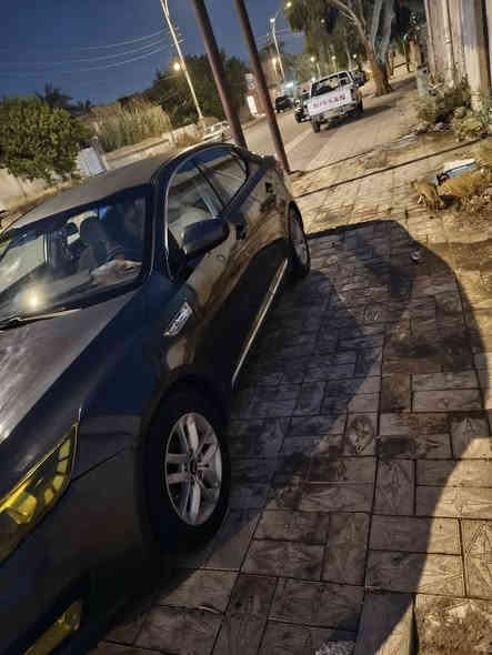 كيا اوبتيما ٢٠١٣ خليجي للبيع
محرك ٢٠٠٠ دوش اقتصادي وقوي
سيارة بيها جاملق امام وخلفي جهة سايق + بنيد + قبق جنطة صبغ تجميل اثر جراد الباقي كفالة 
للاستفسار ***********
السعر ١١٢
