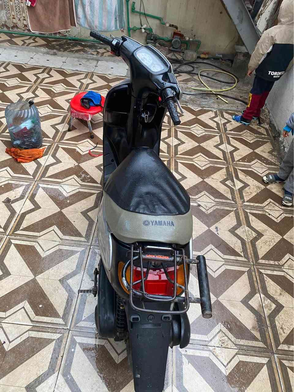 دراجة ياماها ياباني نضيفة وكاملة مابيها اي نقص وما مدخلها محل تصليح كشيها حلو كامله اشاير سلف هندر قفال ستيرن سرج مابيها برغي نقص سعر قفل300 مكاني بصره قبله 
*********** البصرة, العراق
