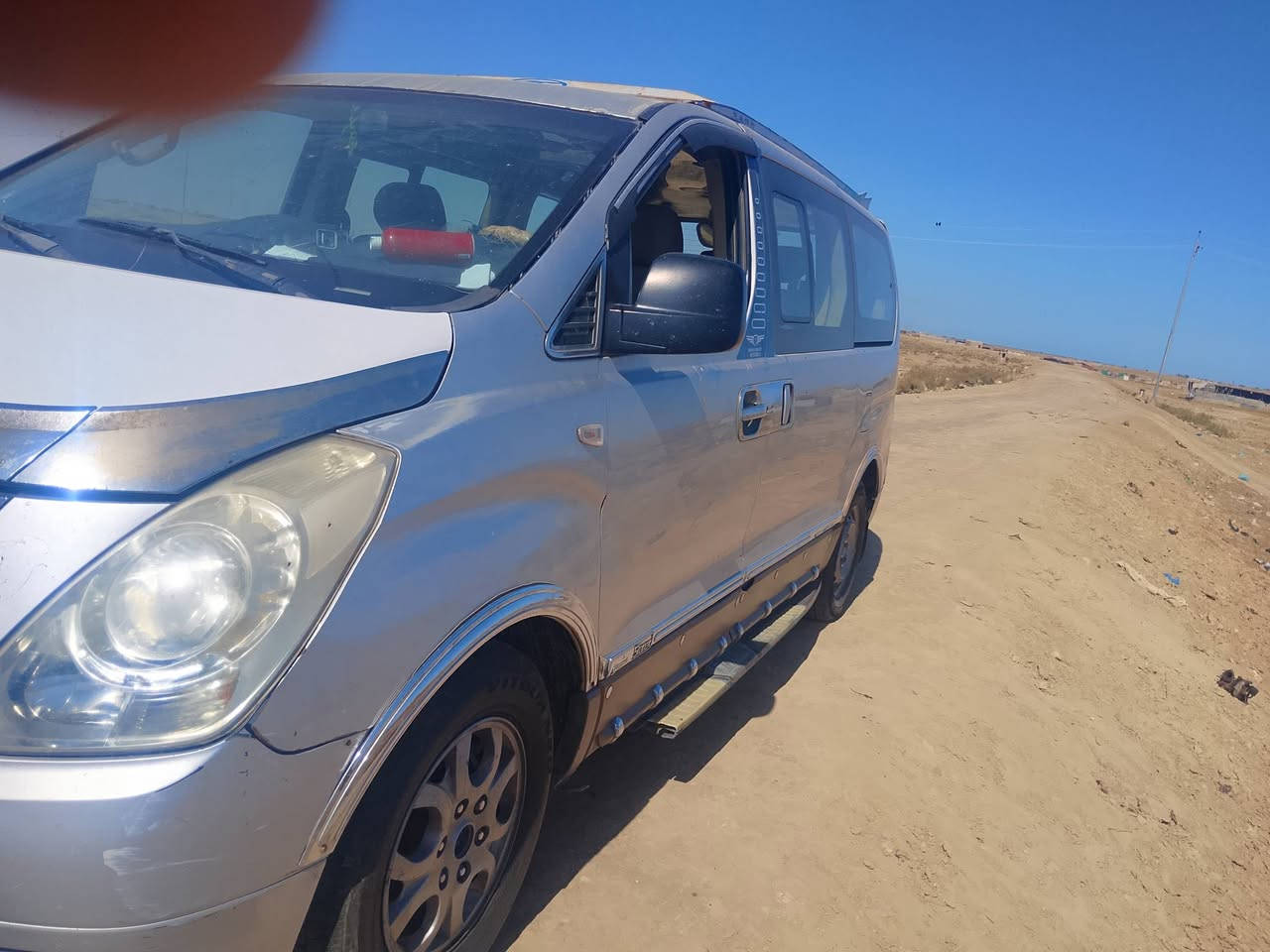 السلام عليكم ستاركس 2009 للبيع مفتوح محور مسكر كير عادي سياره كفاله بس هذا المؤشر بل تكمه الفوك الباب رقمي رقمها بصره انجليزي مداور ثاني يوم مكان السياره الديوانيه الشنافيه قرب عبد الله ابو نجم سعر السياره 135 وبيها مجال الهاتف ***********
