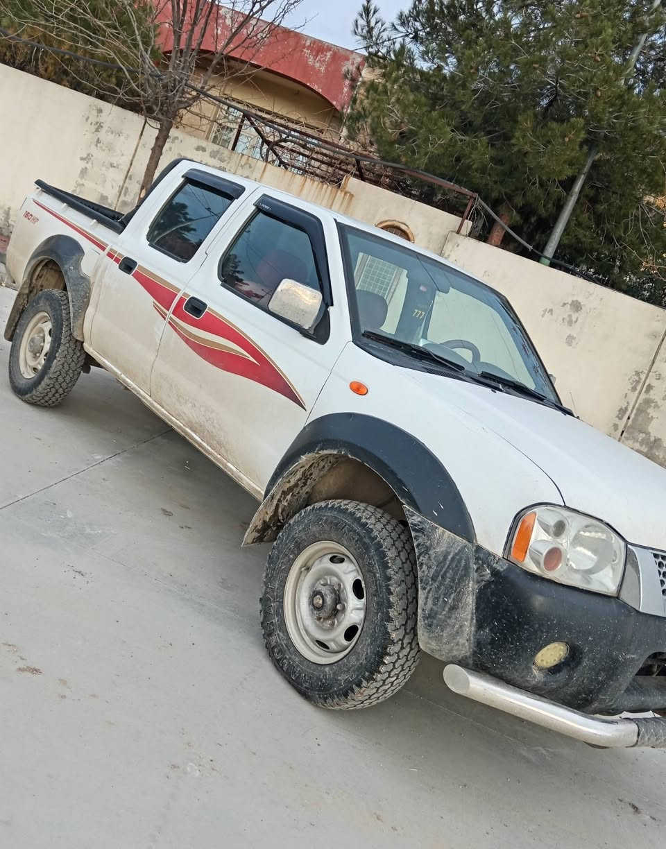 نیسان دەبڵ ئەکسل بێ سەرەتا مۆدێل ٢٠١٠ دەبڵ گێچ ئەی بی ئێس دەبڵ ئێرباگ ناو سور گێڕ و مەکینە و دەبڵ ئەکسلی بەشەرت هەموو پلێتەکانی پێوەیە سەیارەکە ساغە لە سلێمانیم
***********
