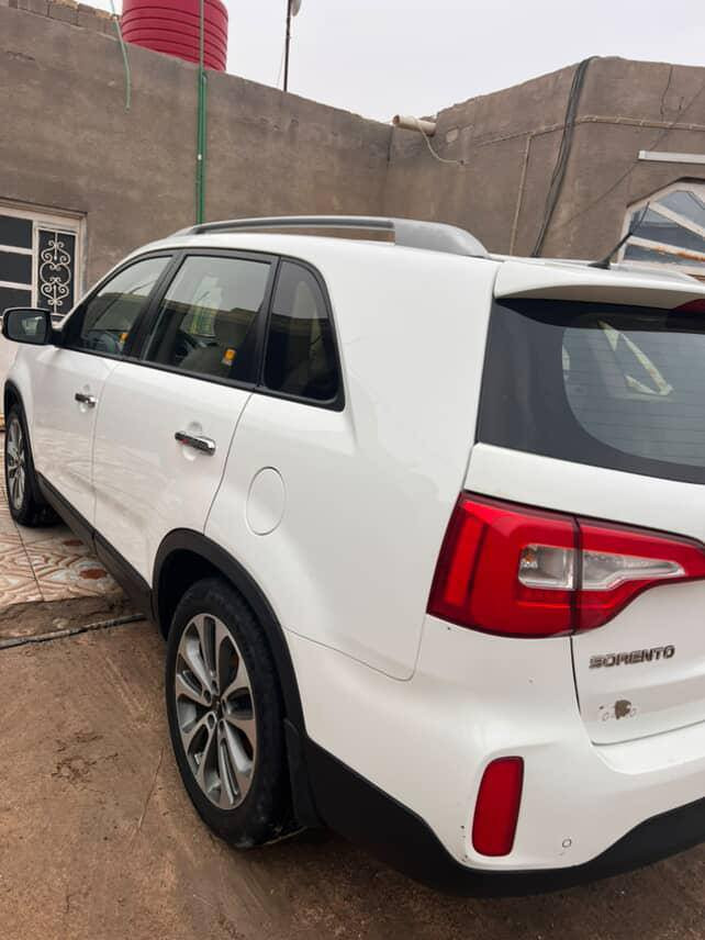 السلام عليكم سورنتور مديل 2015
رقم اربيل 
سبعه راكب مكينه 2400 كير At
سنويه منتهيه رقم الانكليزي بدي مكفول كفاله عامه دعامياته البلاديات 
رقم الهاتف *********** 
سعر 160 
ملاحضه مفتوه قبق الولفات وكيس بدون تبديل داخلي
