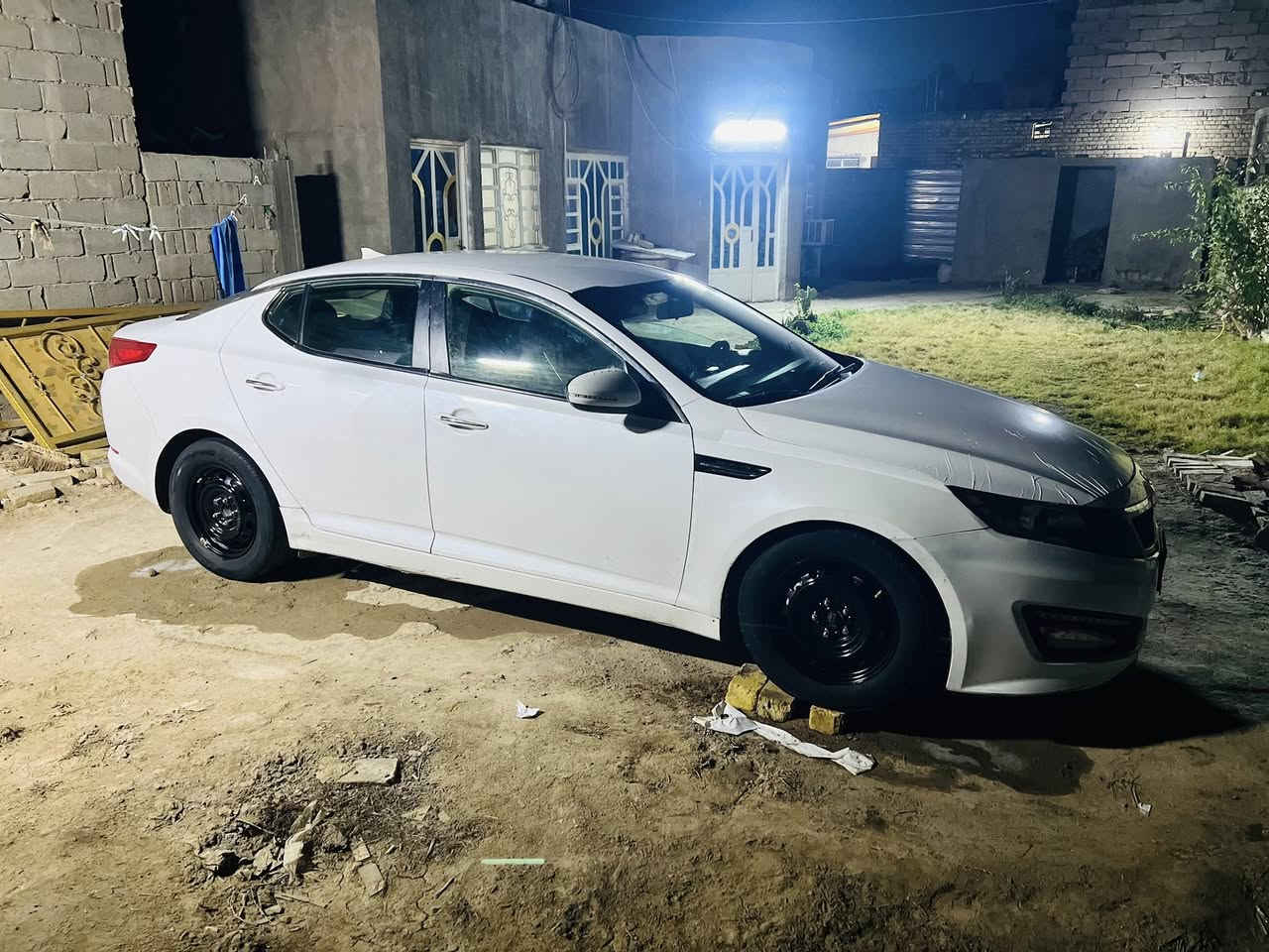 اوبتما موديل 12 امريكي بدون دواخل 3 قطع رش مكينه كير حداديه خير من الله مكينه 2400 معلايه كازكيت انسه دونز انسه الصرف السياره متعوب عليها حيل دواخل بيجي واسود رقم بغداد سنويه 2027 نهايتها راعيها يمي بلحله السعر ب 107 بيها مجال للطيبين ***********@إشارة
