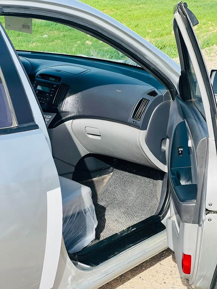 للبيع 
افانتي كص ادوات متوم رقم وسنويه 
موديل 2009
محرك كير شرط 
تخم تاير جديد
كهربائيات كلها شغاله 
امري شفط 
تحكم استيرن 
تبريد ثلج 
تدفئه نار 
مسجل شاشه 
بيانو 
اربع دسك 
السياره جديده بمعنى الكلمه آحلا من آلصور مكان السيآره تكريت الأستفسار آتصل ع صاحبها 
***********
0788549604
