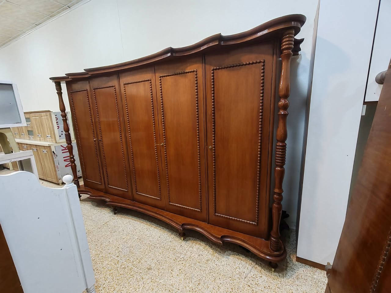 يوجد توصيل داخل الموصل وبغداد فقط 
اثاث مستعمل للبيع مكاني موصل أيسر حي المهندسين ***********
يرجى متابعه الصفحه
