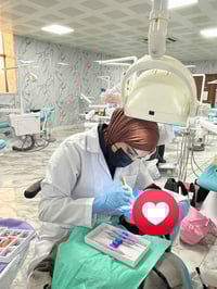 حشوات ضوئية • علاج مجاني • أسنان