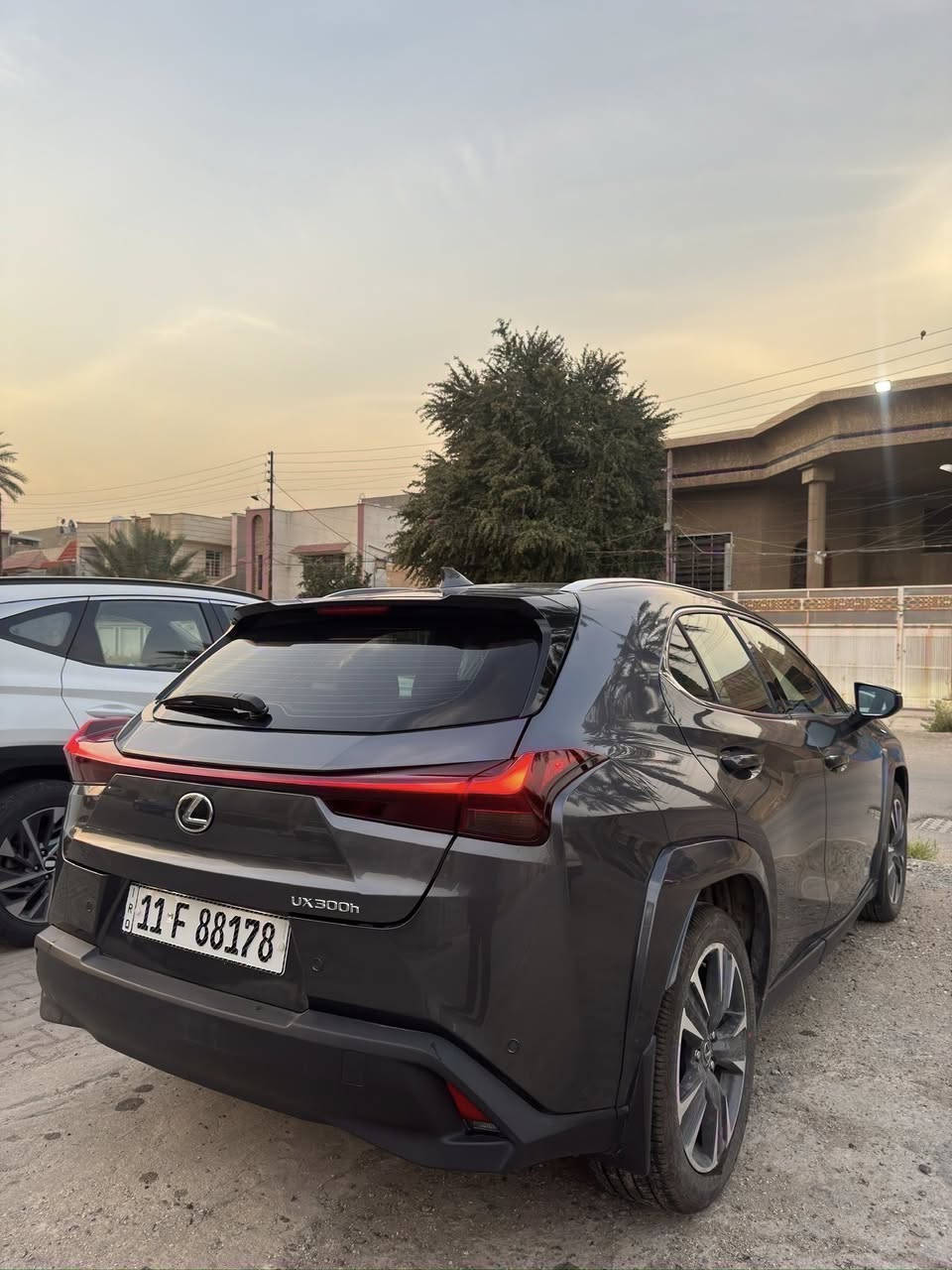 السلام عليكمLexus ux 300h سياره وارد امريكي حادث بسيط

موديل 2025  السياره ماشيه 740mi بعدها بترابها زيرو هايبرد السعر 29000$وبيها مجال للتواصل و الاستفسار اكثر ع الرقم ***********
