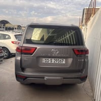 لاندكروزر GXR • ٢٠٢٢ • ٧٥٠٠٠ كم