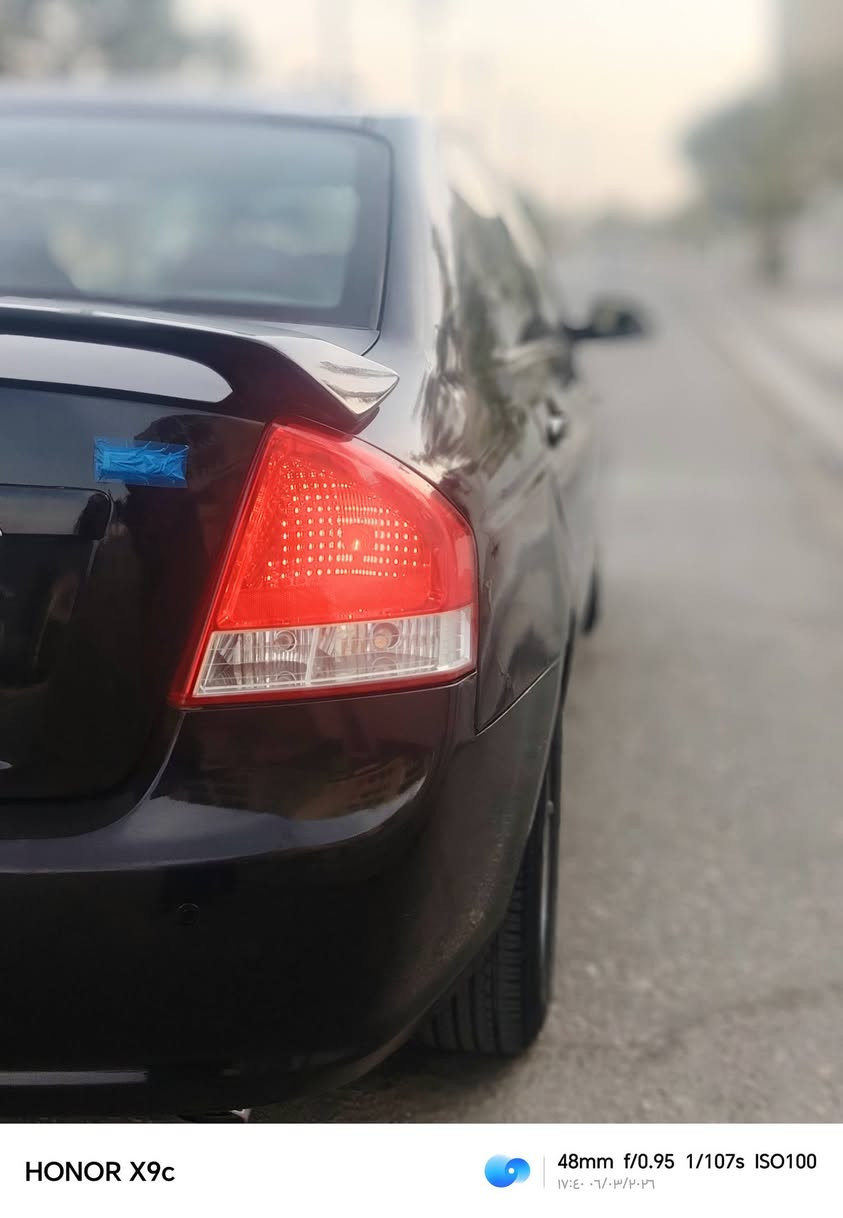 السلام عليكم

KIAسبكترا 
موديل2008
اللون اسود
محرك(20)كفاله حته (من النضح) 
كير كفاله
  تبريد ثلج❄️
كهربائيات كله شغاله وعل بلاد
رقم بغداد مشروع وطني
مصبوغه عام للجماليه
حادثة جاملغ خلفي والدوسه
سعر 77      وبي مجال 
***********
***********
مكان السياره كربلاء
