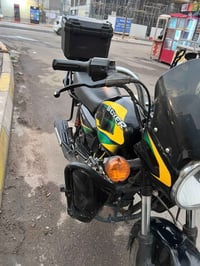 دراجه بوكسر موديل 2023 مرقم رقم بغداد رقم أنكليزي  تحويلي ثاني يوم  در...