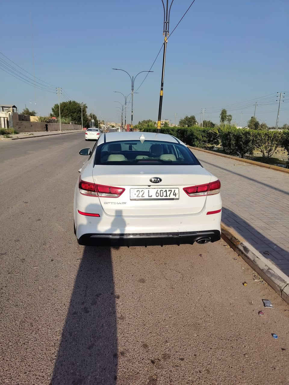 سلام عليكم للبيع  كيا اوبتيم موديل 19 وارد امريكي مكفوله. كفاله عامه  المواصفات معروفه  سياره جديد وجاهزه للاخير كير مكينه تبريد حداده  تخم تاير كفاله مكان سياره السماوه الرميثه  ***********
