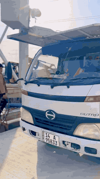 رافعة جوية • تنظيف واجهات • بغداد