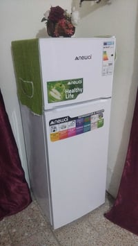 ثلاجة • جديده • ٦قدم