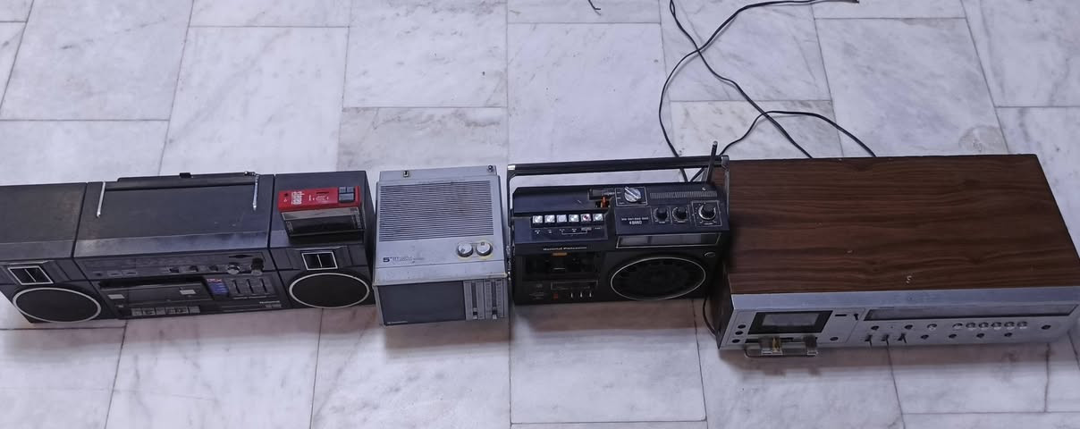 السلام عليكم اجهزة البيع شلع 5 قطع هل موجود فحم ابيع الشراي يجي خاص مكان بغداد ***********
