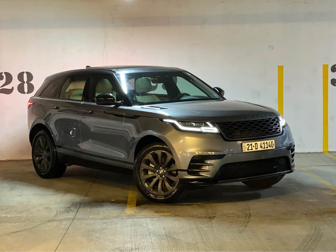 Ranj rover veelar 2023 R-dinamic
————————-————————-———————
‎خلیجی صفر شرکە سردار و ظمان 
فول مواصفات R-dinamic 
ماشییە 44000 کم 
————————-————————-———————
‎مکفول کفالە عامە بدون صبغ بدون رشخت بدون رصعات لوککک
کیر و محرک و کهربائی و کلشی بشرط مسویلها کامل سیرفسات من شرکە و بعتها ظمان 
————————-————————-———————
‎مکان سلیمانییە
سعر 5 شدات 
تلفون ***********2

Ranj rover veelar 2023 R-dinamic
————————-————————-———————
خلیجی سفری شریکەی سردار
فول مواصفات R-dinamic
————————-————————-———————
بێ بۆیاخ بێ چال بێ شوخت 
گێر و مەکینە و کارەبایی و هەموو گیانی بە شەرت سیرفسەکانی لە شریکە کراوە
————————-————————-———————
شوین سلیمانی 
سعر 5 دفتر و معاملە 
تلفون *********** السليمانية, العراق
